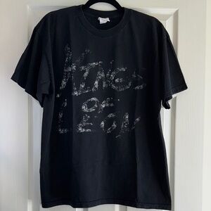 Kings of Leon Black Short Sleeve Tee with Faded Text and Logo Men’ Size Large